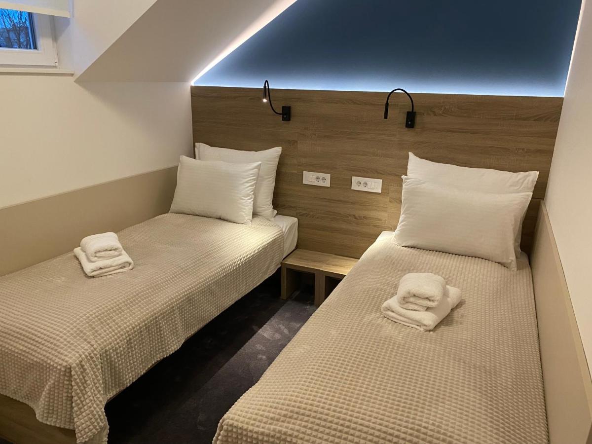 Konak Stella Belgrado Buitenkant foto