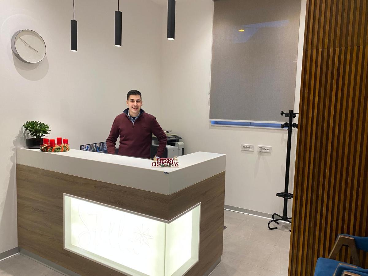 Konak Stella Belgrado Buitenkant foto