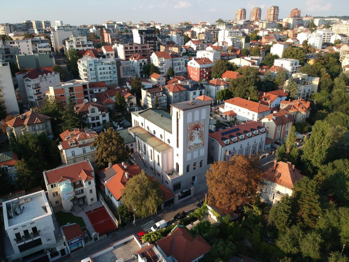 Konak Stella Belgrado Buitenkant foto